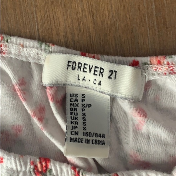 floral top - Picture 3 of 3